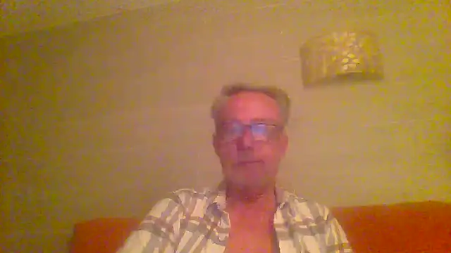 tuggy59 online show from 05/06/26, 04:27