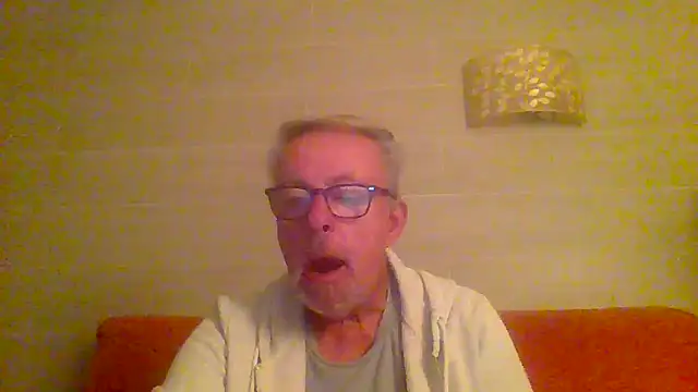 tuggy59 online show from 03/17/26, 05:21