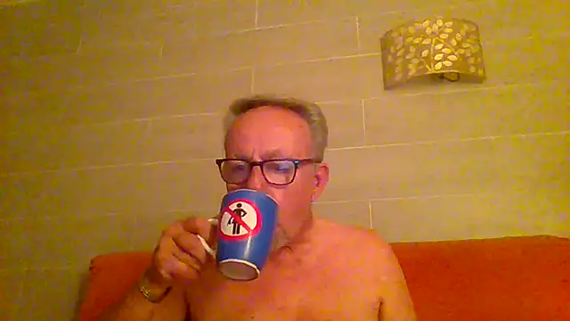 tuggy59 online show from 05/25/26, 03:50