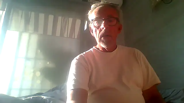 tuggy59 online show from 11/02/25, 07:46