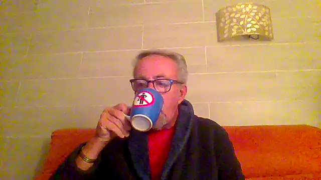 tuggy59 online show from 12/17/25, 05:45