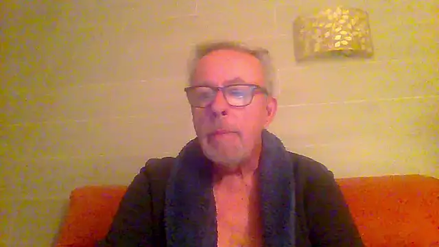 tuggy59 online show from 03/11/26, 05:23