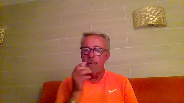 tuggy59 online show from 11/30/25, 05:30