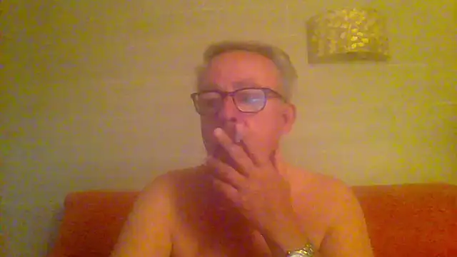 tuggy59 online show from 05/11/26, 04:58