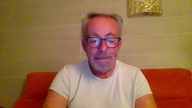 tuggy59 online show from 12/20/25, 06:16