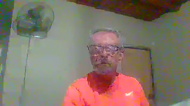 tuggy59 online show from 10/11/25, 04:46