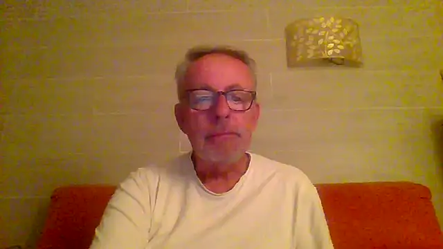 tuggy59 online show from 02/19/26, 05:48