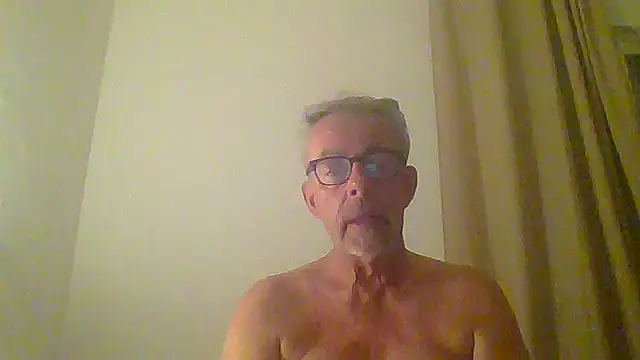 tuggy59 online show from 09/11/25, 05:18