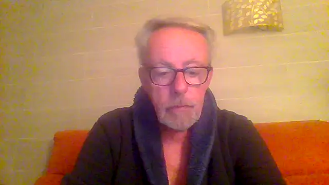 tuggy59 online show from 03/20/26, 04:13