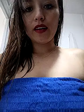 Snapshot of marena_saenz chatting on 09/18/25, 01:36 marena saenz online show from 09/18/25, 01:36