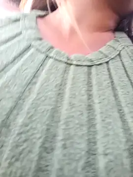 Snapshot of marena_saenz chatting on 01/08/25, 10:06 marena saenz online show from 01/08/25, 10:06