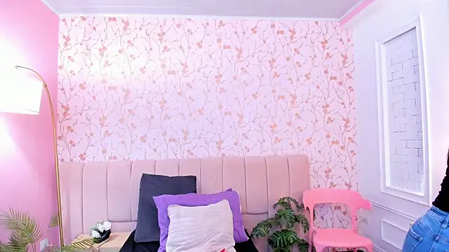 taylor bennet online show from 02/25/26, 12:05