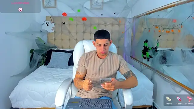 Alex cute77 online show from 10/09/25, 11:44