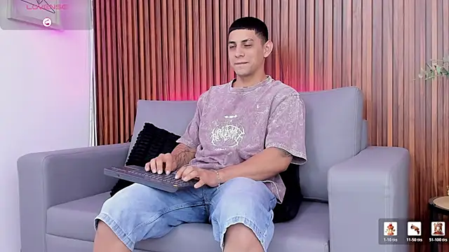 Alex cute77 online show from 03/19/26, 12:16