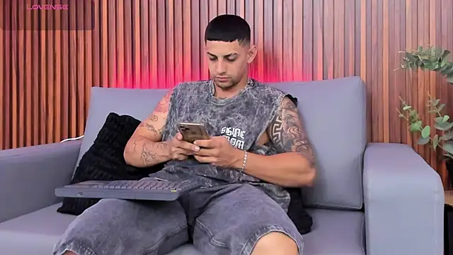 Alex cute77 online show from 03/10/26, 11:25