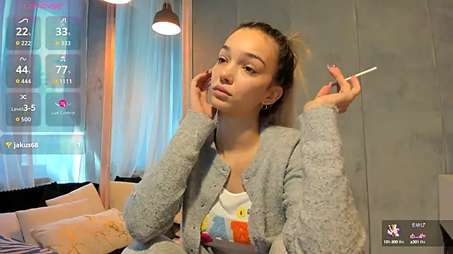 Sassy Teen online show from 09/19/25, 08:40