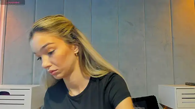 Sassy Teen online show from 09/09/25, 08:35