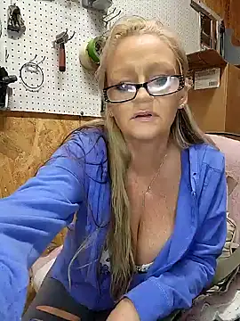 Southern Bella online show from 12/05/24, 12:17