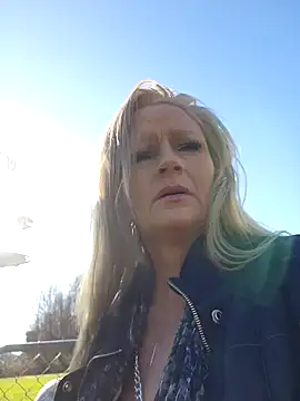 Southern Bella online show from 12/01/24, 07:41