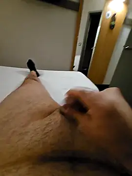 Snapshot of hairydickfr chatting on 03/19/26, 09:37 hairydickfr online show from 03/19/26, 09:37