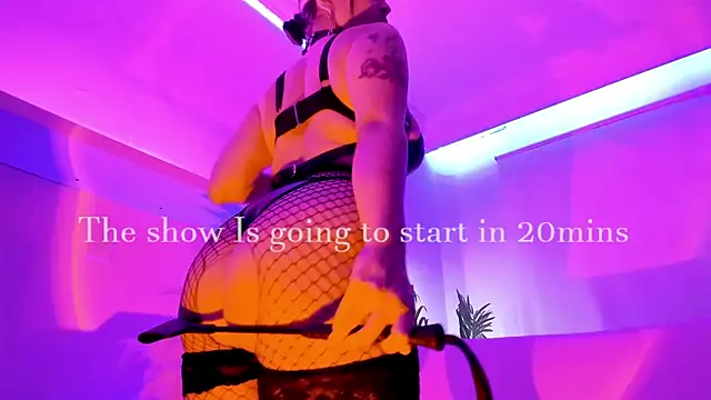 Gloomydoll online show from 05/14/26, 07:44