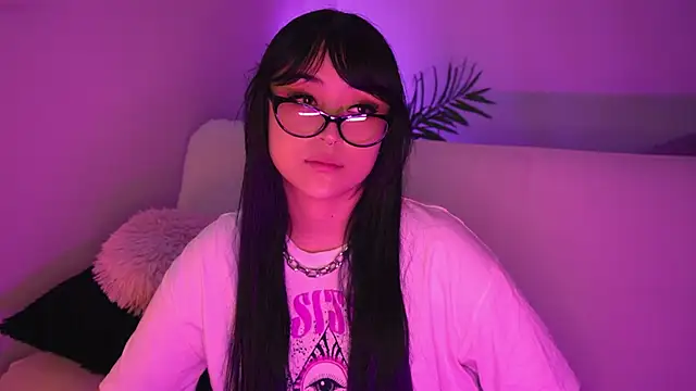 Gloomydoll online show from 04/02/26, 08:37