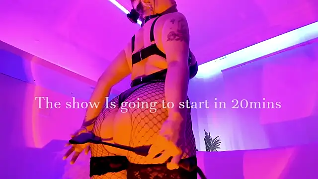 Gloomydoll online show from 05/22/26, 07:56