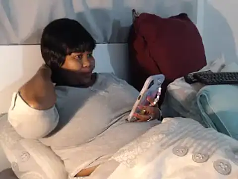 Real1SweetQueen online show from 10/16/25, 06:49