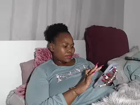 Real1SweetQueen online show from 10/01/25, 09:07