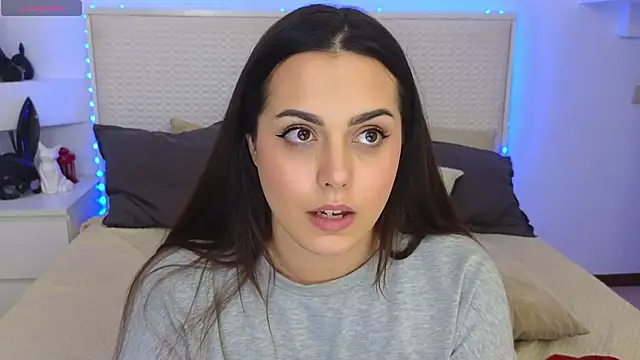 Snapshot of Eva_Rogers_ chatting on 01/22/25, 01:53 Eva Rogers  online show from 01/22/25, 01:53