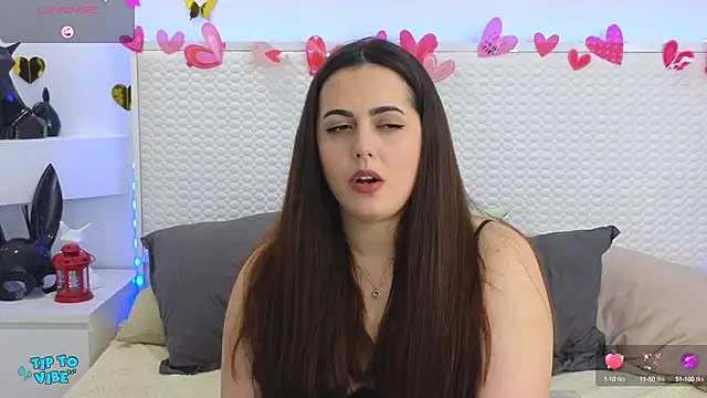 Snapshot of Eva_Rogers_ chatting on 02/14/25, 02:23 Eva Rogers  online show from 02/14/25, 02:23