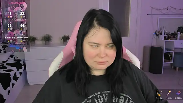 Akemi BBW online show from 05/19/26, 08:32