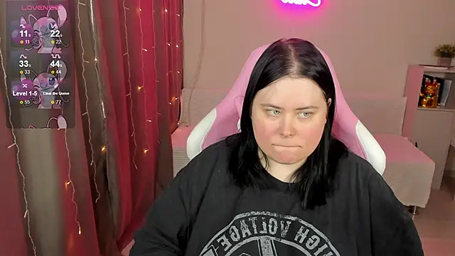 Akemi BBW online show from 04/09/26, 06:19