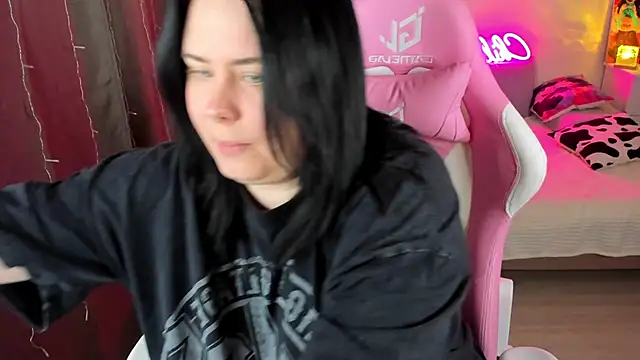 Akemi BBW online show from 11/06/25, 04:33