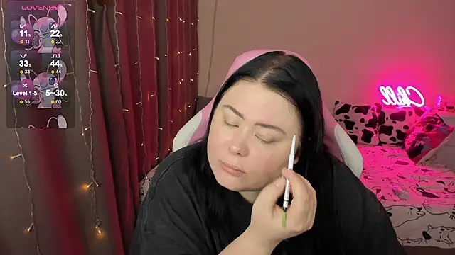 Akemi BBW online show from 02/04/26, 04:29