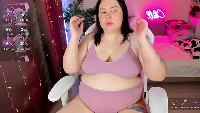 Akemi BBW online show from 11/09/25, 02:43