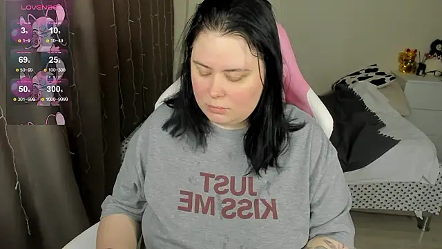 Akemi BBW online show from 03/25/26, 09:52