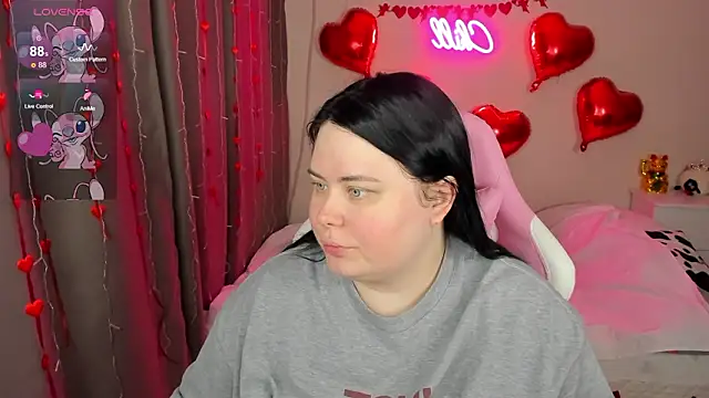 Akemi BBW online show from 02/18/26, 04:43