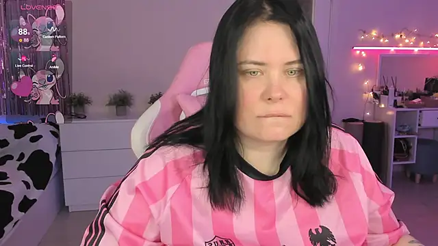 Akemi BBW online show from 05/16/26, 08:46