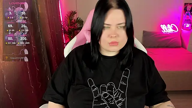 Akemi BBW online show from 11/17/25, 05:33