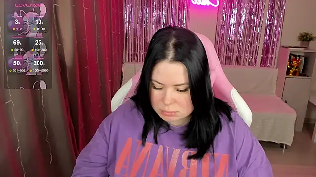 Akemi BBW online show from 04/22/26, 09:49