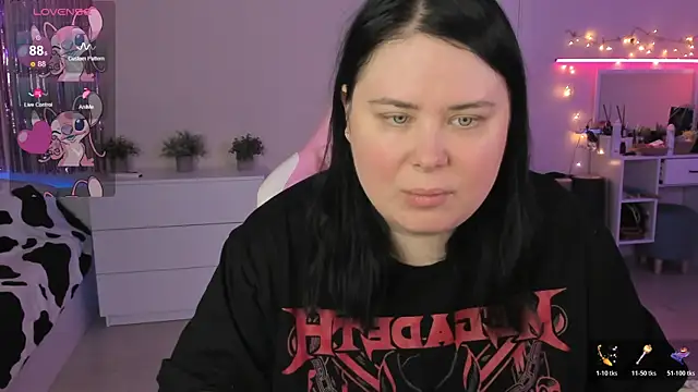 Akemi BBW online show from 05/17/26, 08:14