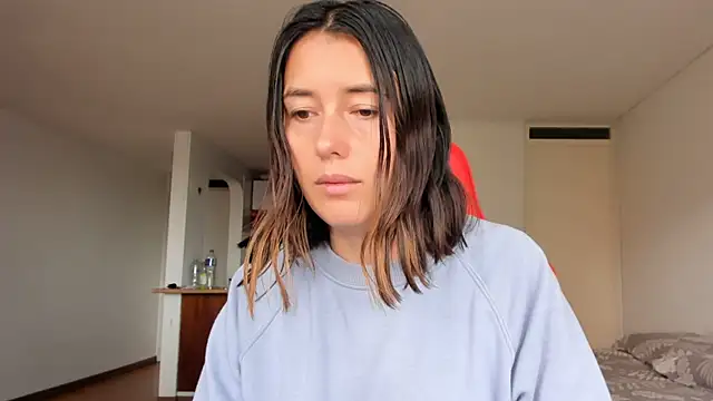 zoe jeane beker online show from 02/11/25, 07:27