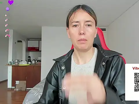 zoe jeane beker online show from 06/01/26, 07:13