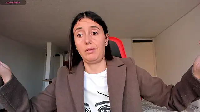 zoe jeane beker online show from 12/10/24, 09:00