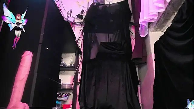 Snapshot of astarrot chatting on 01/11/25, 07:49 astarrot online show from 01/11/25, 07:49