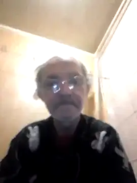 oksana722 online show from 10/29/25, 06:34