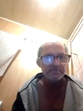 oksana722 online show from 10/22/25, 08:08