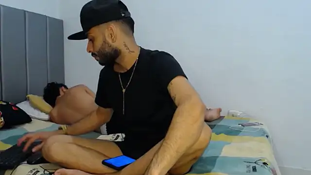 Evilboy555 online show from 11/25/25, 04:24