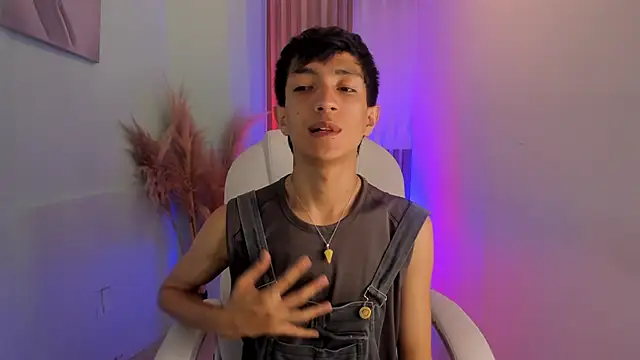 DereckCooperr online show from 10/22/25, 09:46